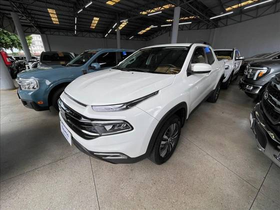 FIAT TORO 1.3 TURBO 270 FLEX FREEDOM AT6 FIAT TORO 1.3 TURBO 270 FLEX FREEDOM AT6